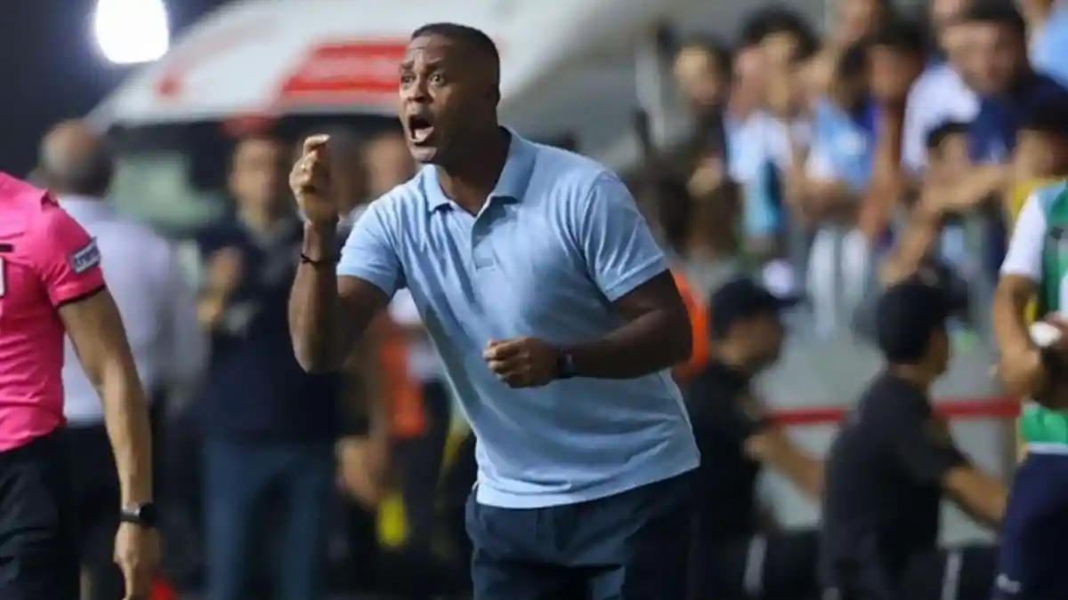 Patrick Kluivert Ternyata Pernah Terlilit Utang Judi, Diduga Terlibat Pengaturan Skor dan Mafia Bola