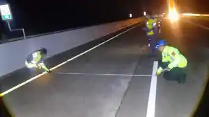Polisi-olah-TKP-kecelakaan-lalu-lintas-terjadi-di-Jalan-Tol-Cosumdawu.jpg