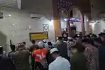 Suasana-Salat-tarawih-yang-dilaksanakan-di-Masjid-Jami-Al-Ihsan.jpg