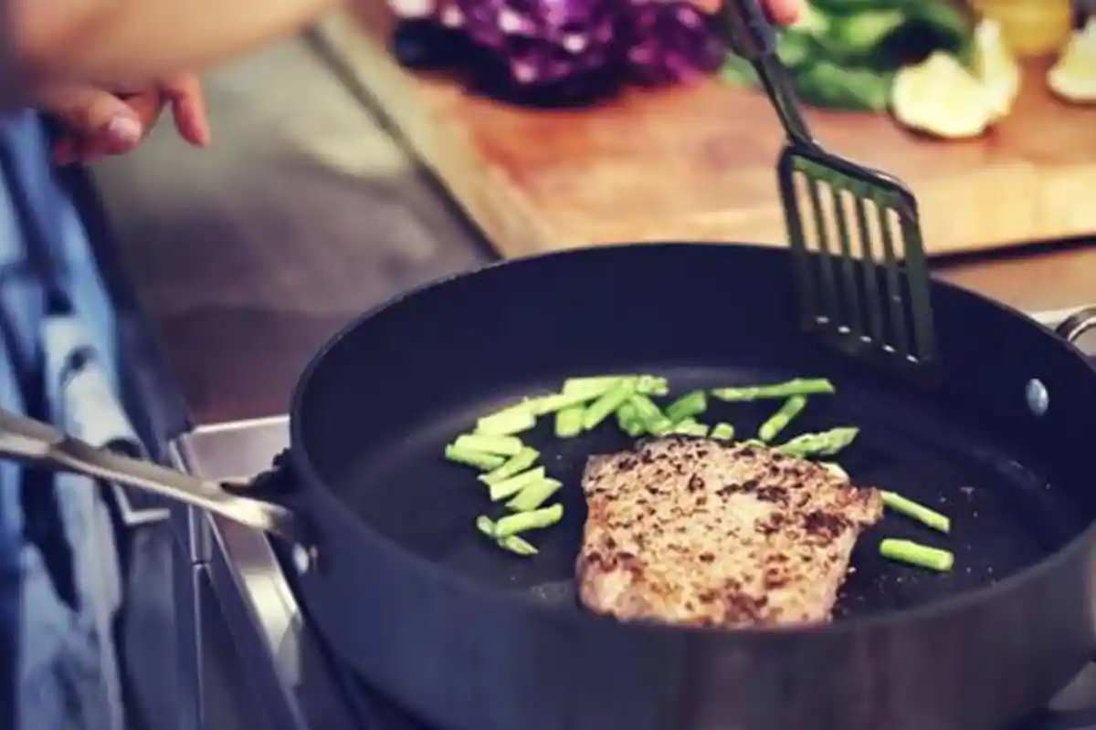 Tak Hanya Jaga Imun Pasien Covid-19, Konsumsi Sehat saat Isolasi Mandiri Juga Bisa Redam Stres