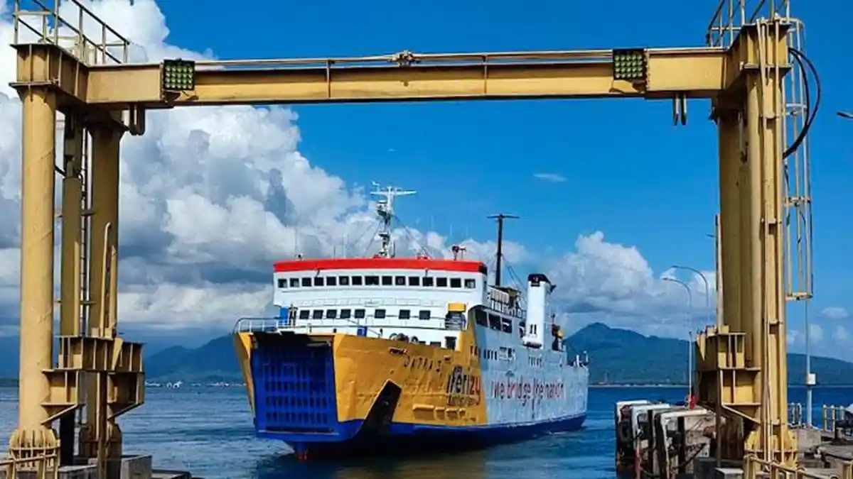 Kemacetan Menuju Pelabuhan Ketapang Banyuwangi Terurai, Pembatasan Kendaraan Menyeberang Dicabut