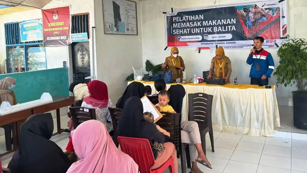 Pertamina Patra Niaga Sulawesi IT Kendari Gelar Program Gizi Seimbang di Kelurahan Mata
