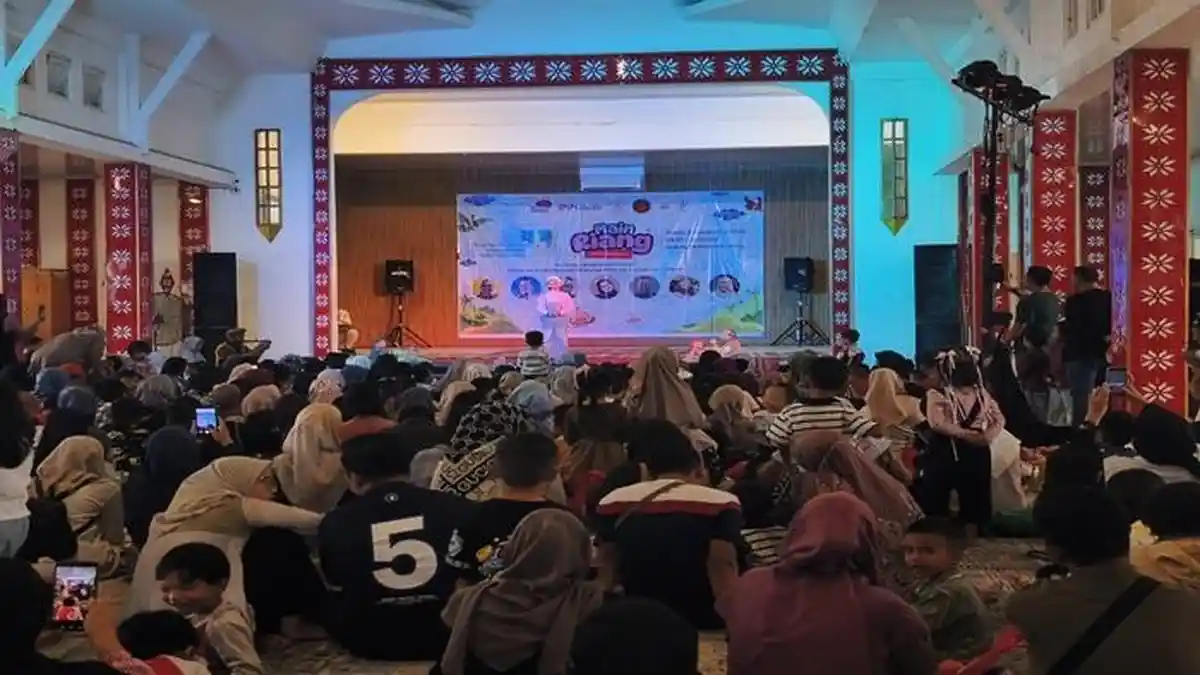 Ketika Dongeng Rempah Memikat Hati Ratusan Anak-anak Palembang
