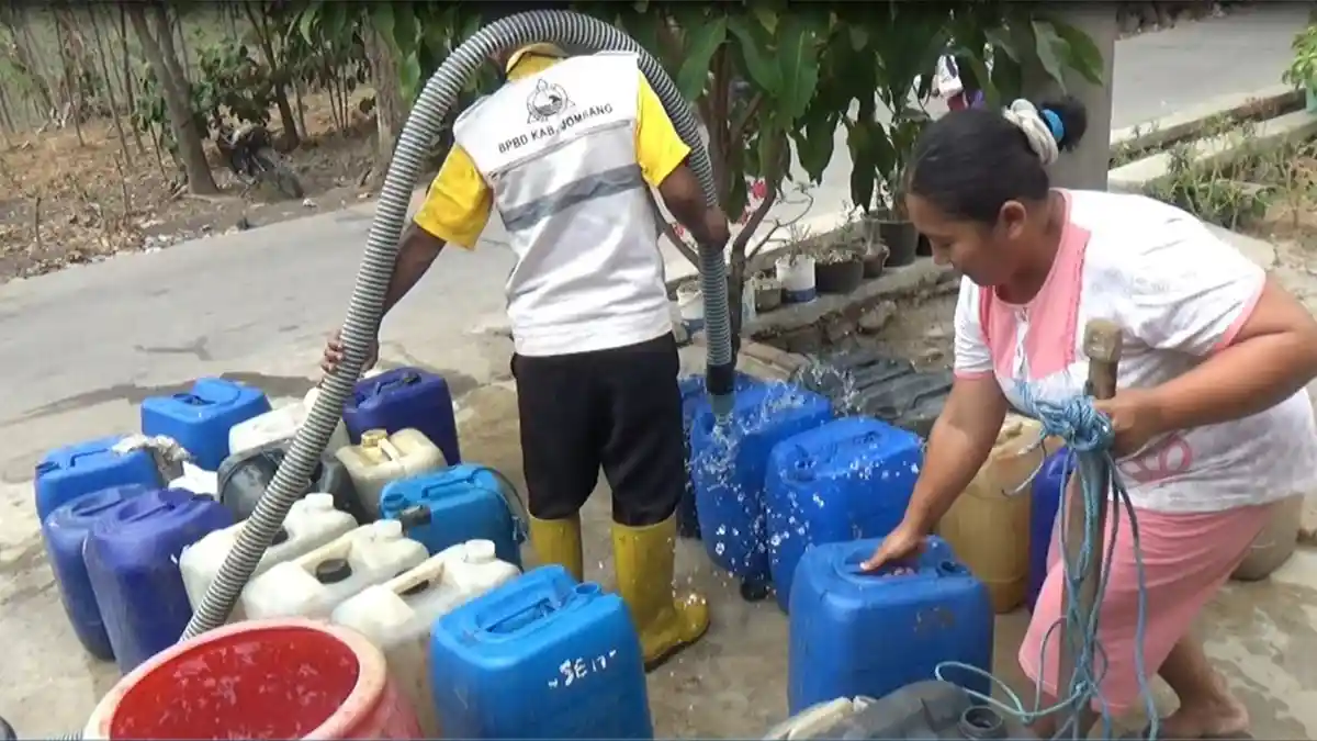 Delapan Desa Di Jombang Kesulitan Air Bersih