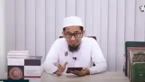 Ustadz-Adi-Hidayat-yang-kerap-disapa-UAH-30622.jpg