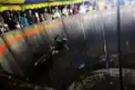Dua Crosser Tong Setan Beraksi