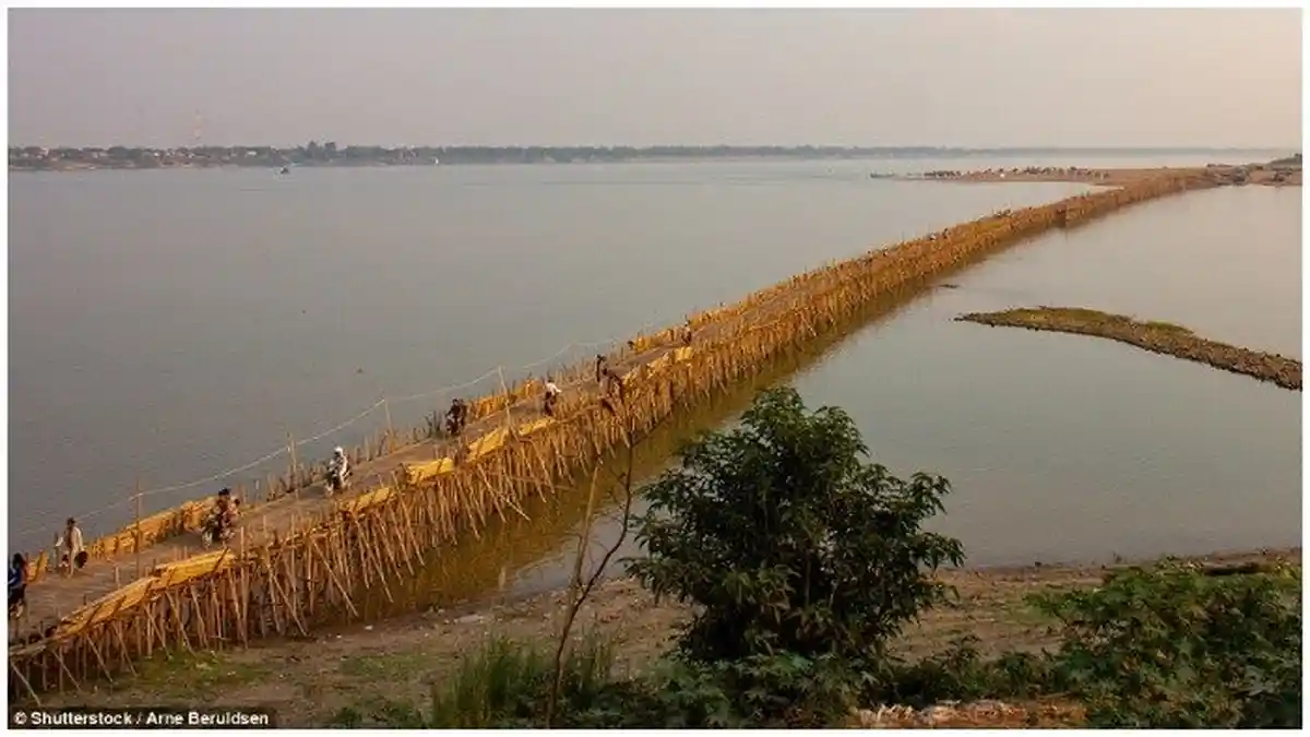 Jembatan Bambu Selalu Dibongkar Pasang Setiap Tahun jadi Spot Wisata Unik di Kamboja
