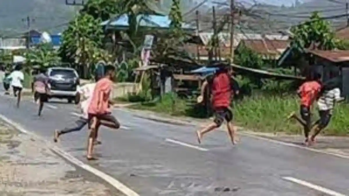 Bak Adegan Film, Momen 53 Napi Kabur dari Lapas Sorong, Warga Ketakutan ...