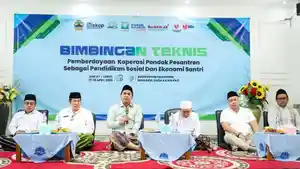 Bimbingan-teknis-Bimtek-Pemberdayaan-Koperasi-Pondok-Pesantren.jpg