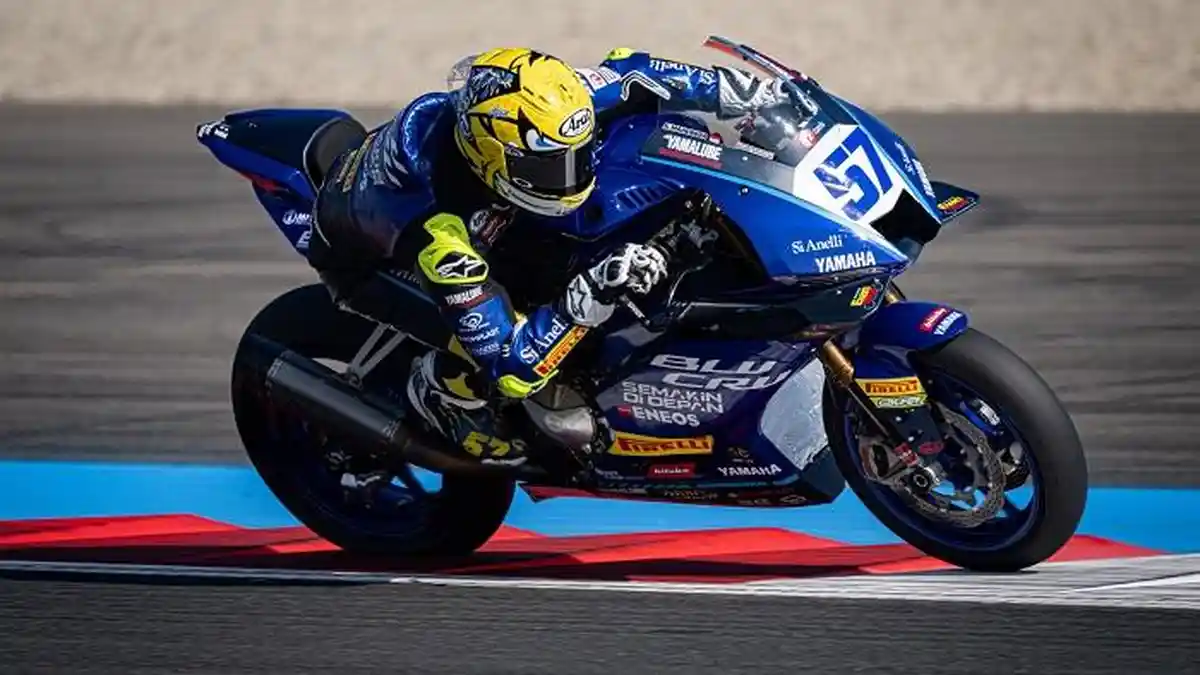 El Dablek Aldi Satya Mahendra Terpacu Taklukan Sirkuit Cremona di Ajang Dunia World Supersport