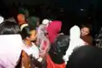 Istri Foke Silaturahmi dengan Pedagang Jamu