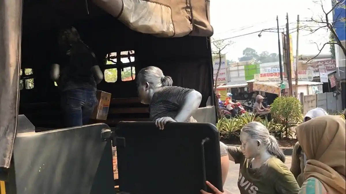 Manusia Silver Menjamur di Tangsel, Pemkot Mulai Lakukan Penyisiran