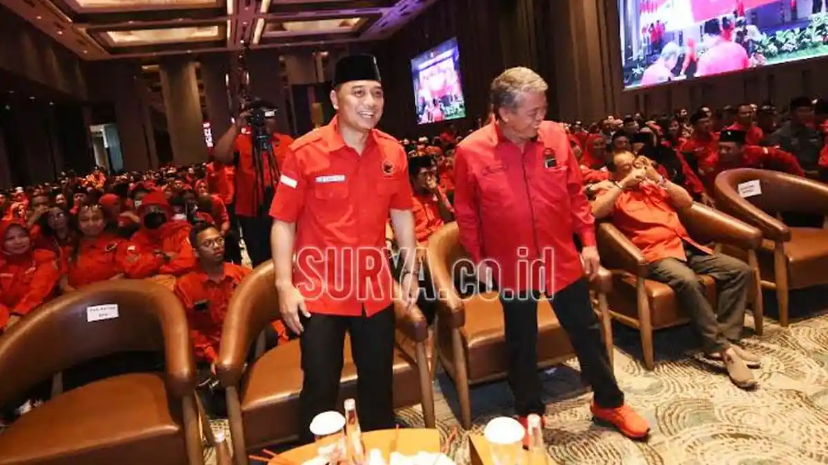 Wali Kota Eri Cahyadi Ikut Kawal Suara PDI Perjuangan di Gresik dan Sidoarjo