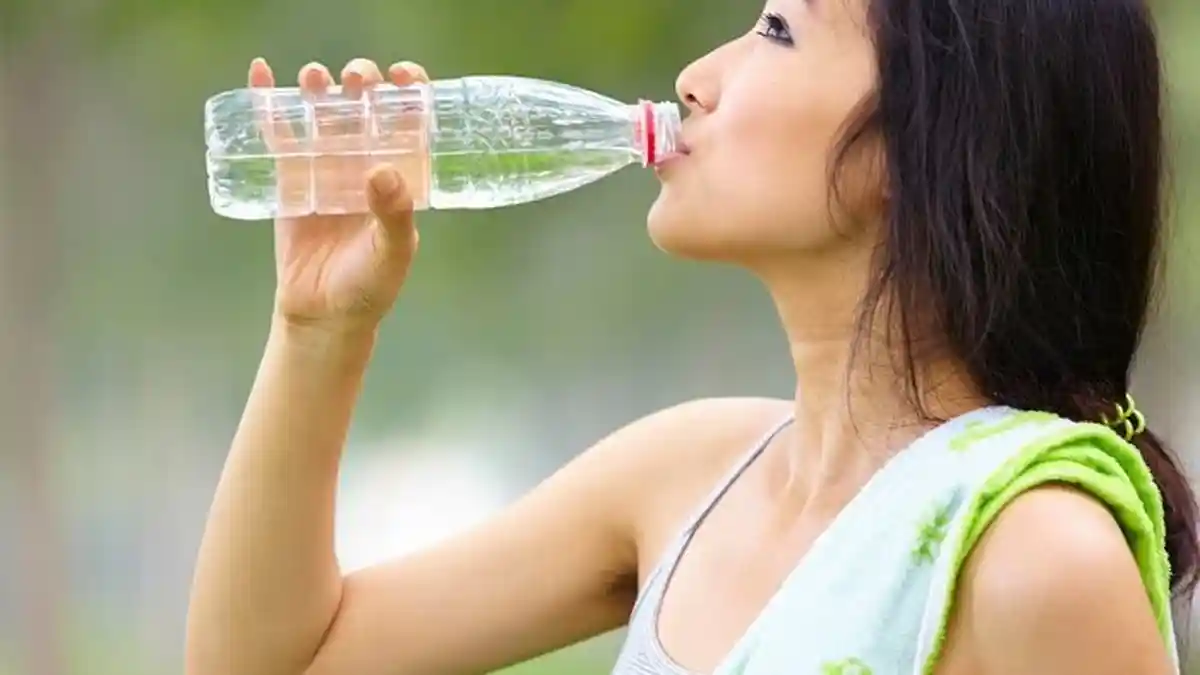 5 Gaya Hidup Cerminan Peduli Lingkungan, Pentingnya Mengurangi Penggunaan Plastik