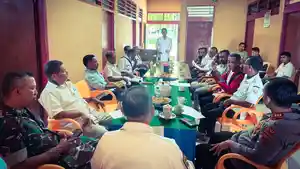 Manusela-Rapat.jpg
