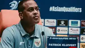 Patrick-kluivert-timnas-preskon-f.jpg