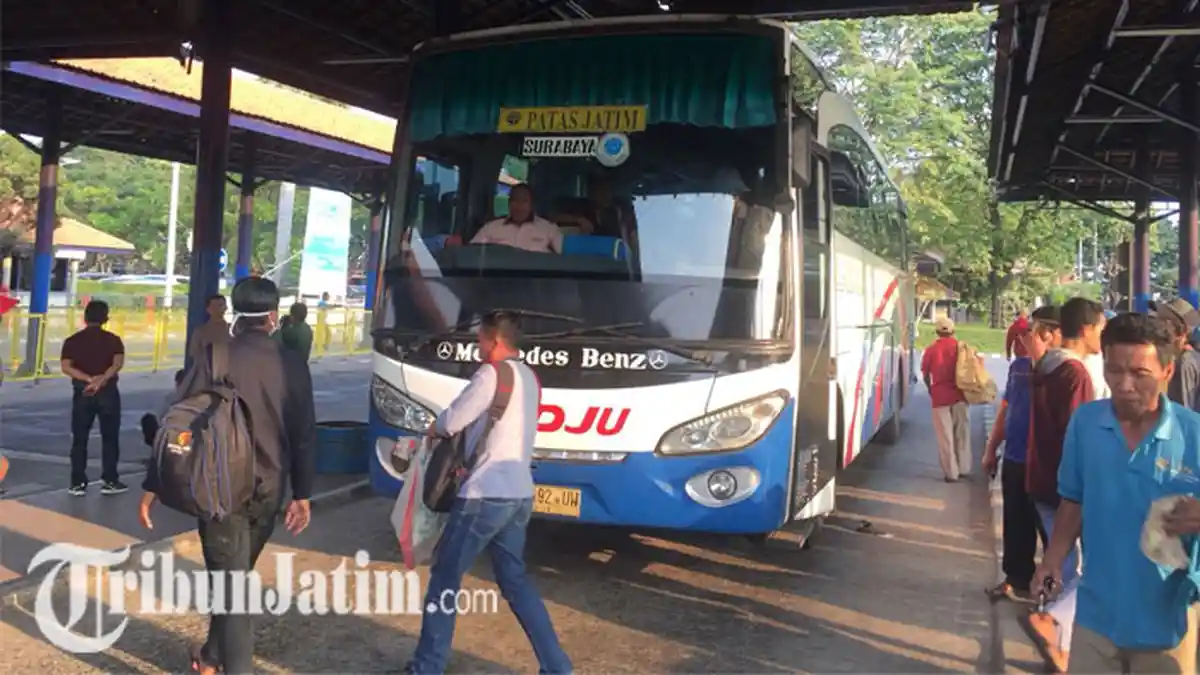 Hari-H Idulfitri 1439 H, Pemudik dari Terminal Purabaya Turun Drastis Dibandingkan H-1