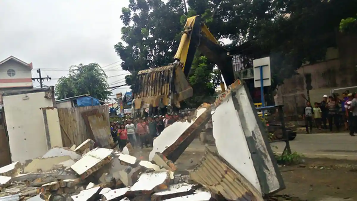 Pengadilan Negeri Medan Robohkan Bangunan di Tanah Sengketa