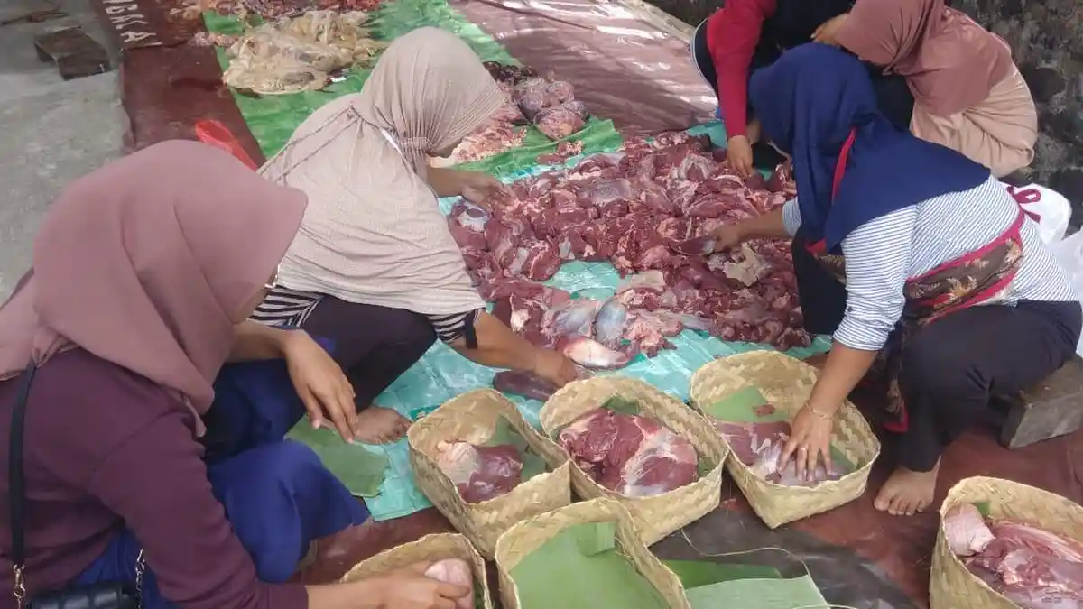 Distribusi Daging Kurban di Sleman Diimbau Tak Pakai Plastik 