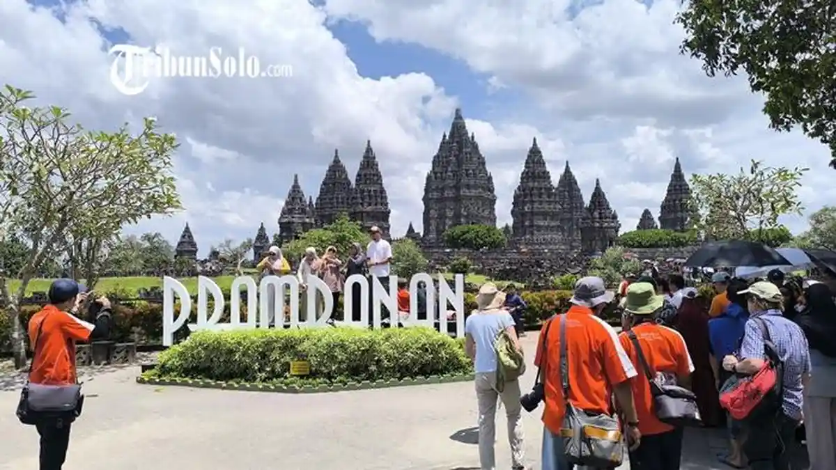 Klaten Dikunjungi Setengah Juta Lebih Wisatawan saat Libur Lebaran, Candi Prambanan Jadi Terfavorit