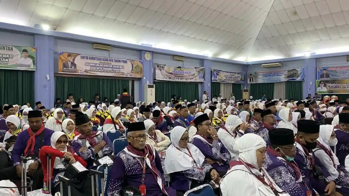 Pemprov Kepri Beri Bingkisan ke Calhaj, Ansar Minta Jemaah Lansia Dapat Perhatian Lebih
