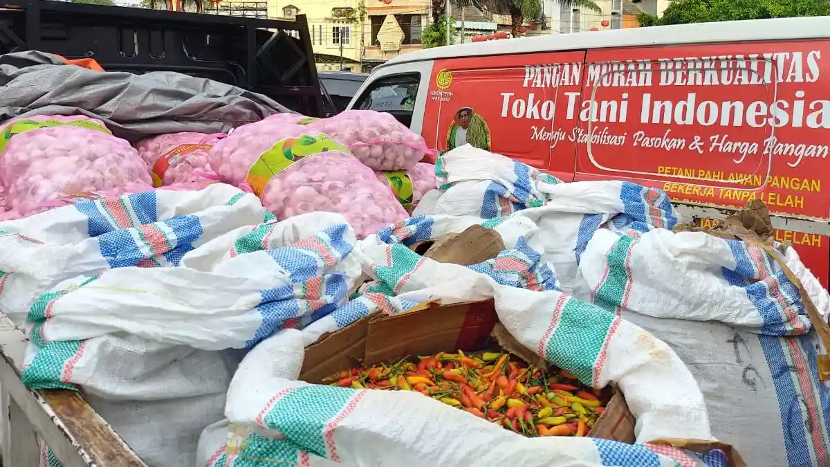 Kementan Terus Lakukan Gelar Pasar Murah Stabilkan Harga Cabai dan Bawang Putih