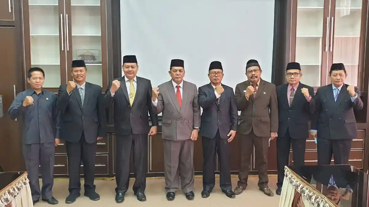 Pj Sekda Bangka Barat Ikuti Upacara Hari Kesaktian Pancasila Secara Virtual - pj-sekda-bangka-barat-ikuti-upacara-hari-kesaktian-pancasila-secara-virtual-1.jpg