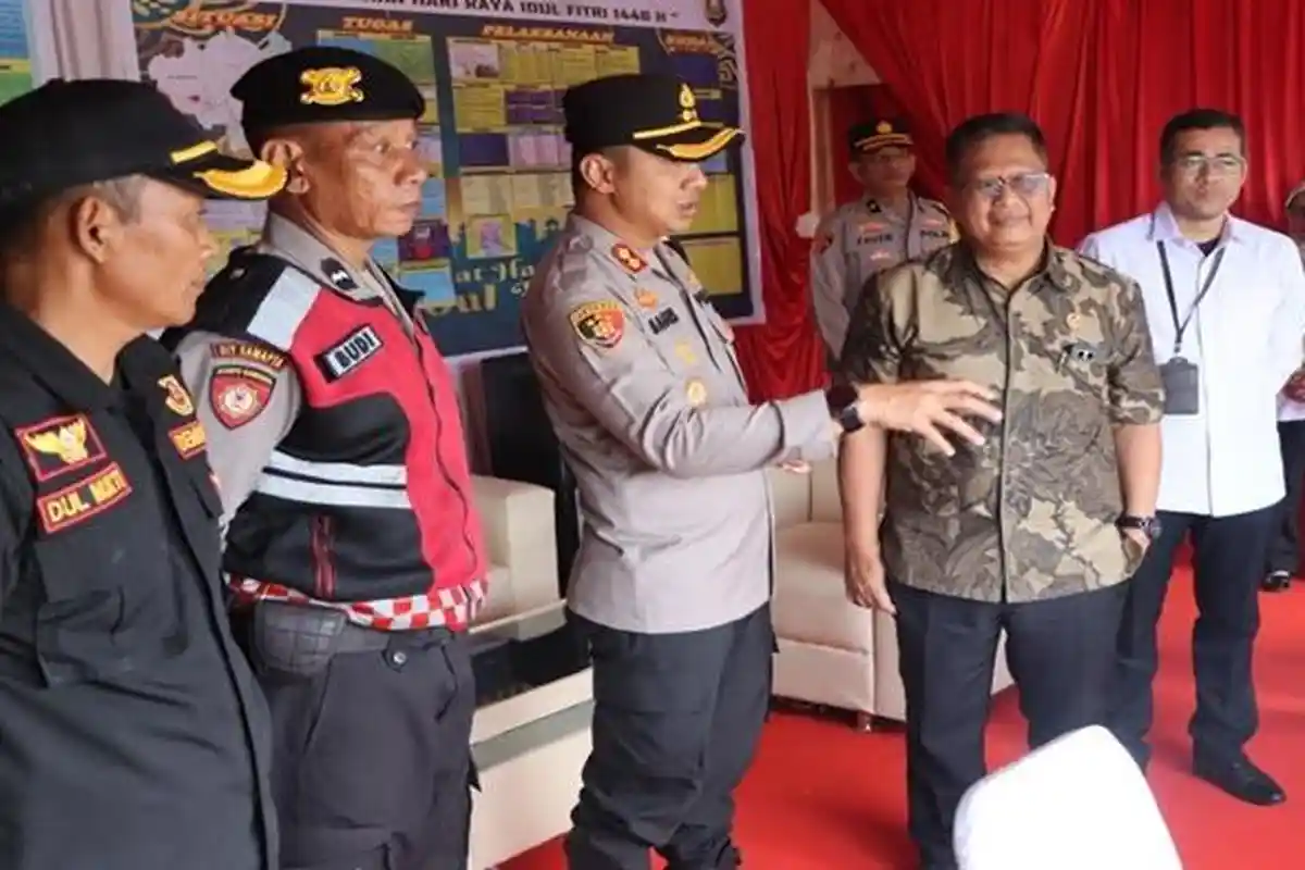 Kompolnas Tinjau Pospam di Ogan Ilir, Pastikan Kesiapan Polri Hadapi Arus Mudik Lebaran 2025