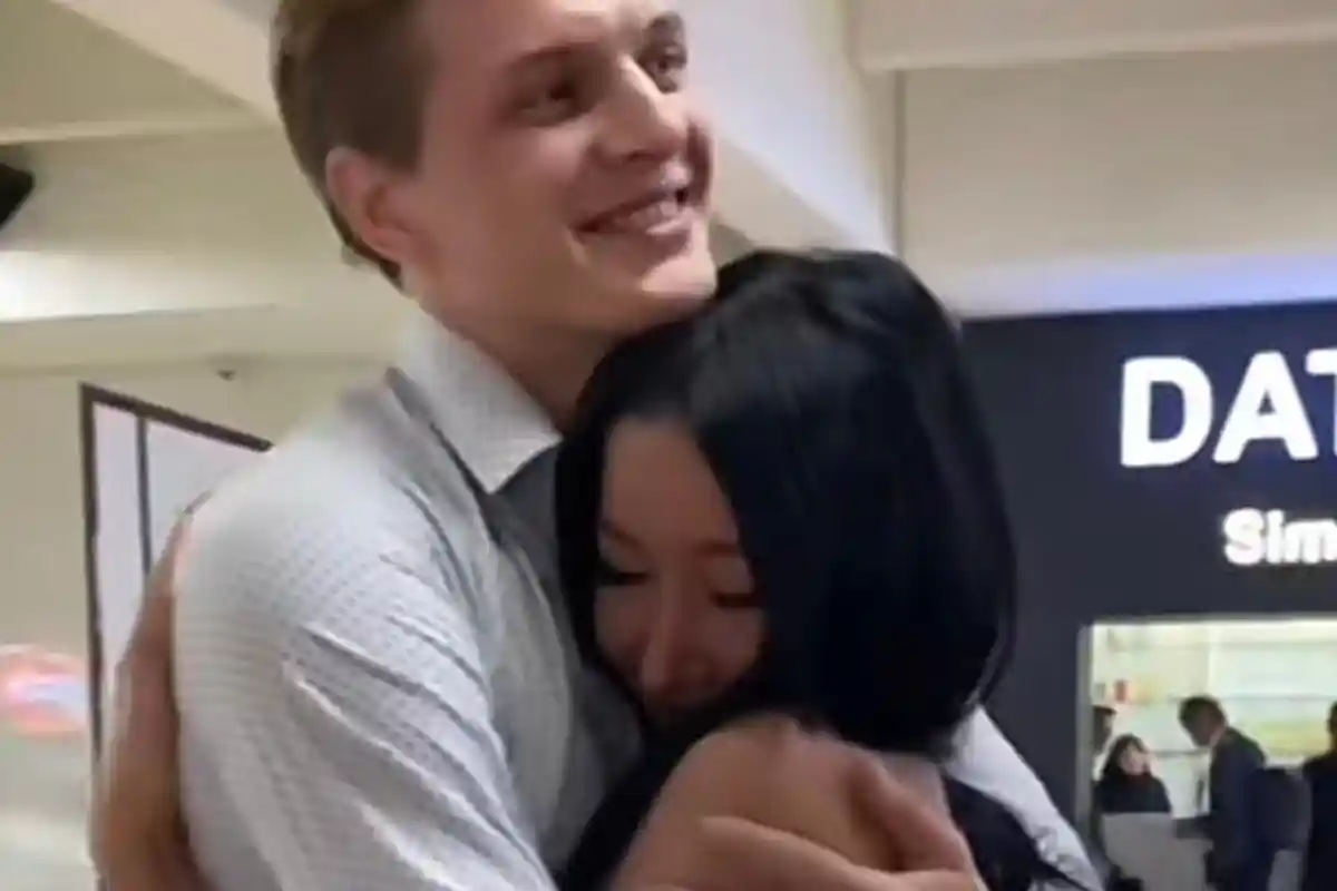 Lucinta Luna Sambut Peluk Pria Bule di Bandara yang Disebut Calon Suaminya