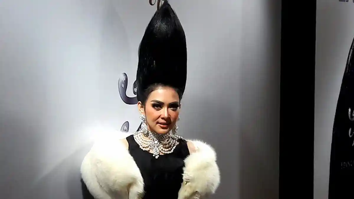Nama Baiknya Tercoreng, Syahrini Akhirnya Laporkan Penyebar Video yang Disebut Mirip Dirinya