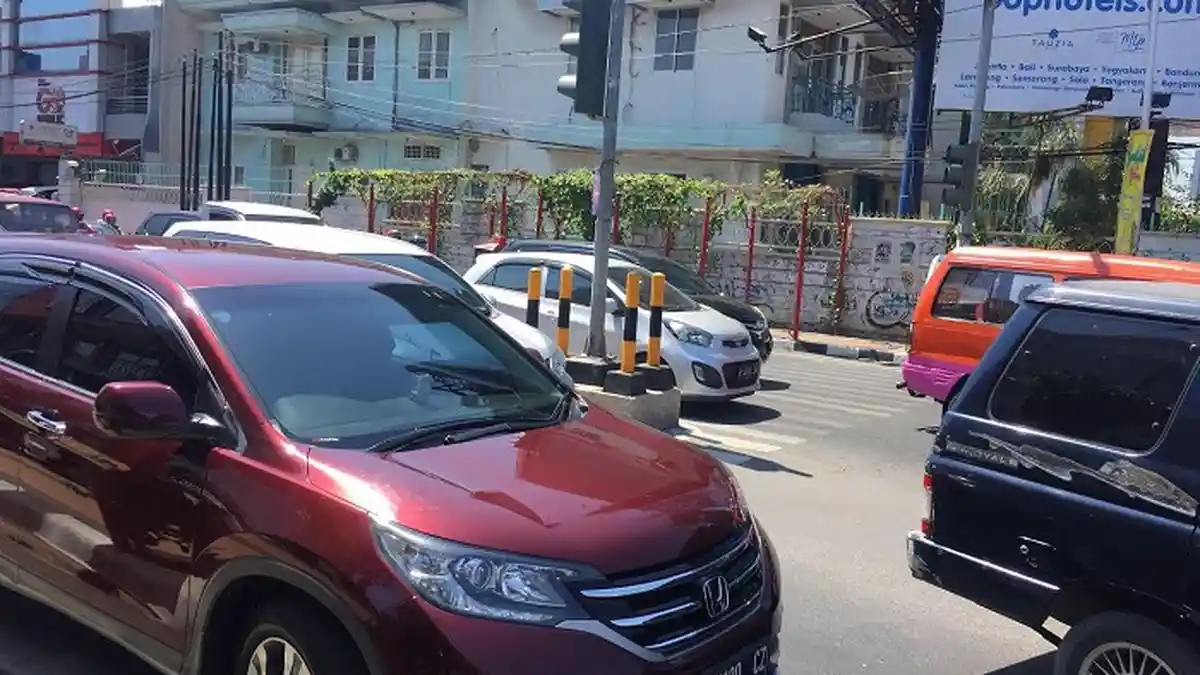 Jalan Thamrin Semarang Kembali Diberlakukan Satu Arah, Ujung Jalan Pandanaran Akan Dipasang APILL