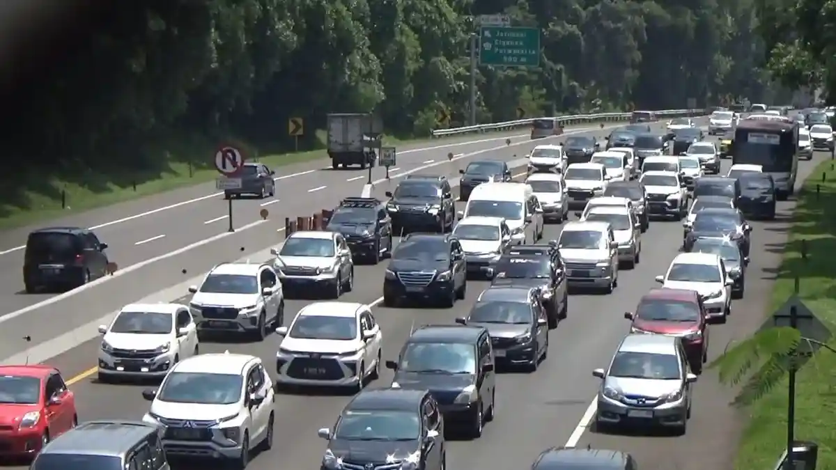 Hingga H+2 Lebaran 2023, Masih Ada 808 Ribu Kendaraan Pemudik yang Belum Kembali ke Jabotabek