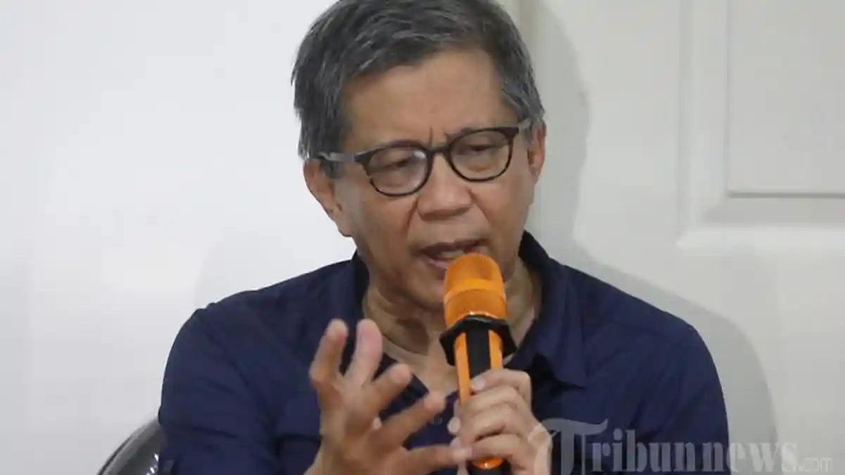 Prabowo Subianto Ingin Ajak Diskusi, Rocky Gerung: Apakah Rezim Ini Mengarah ke Indonesia Gelap?