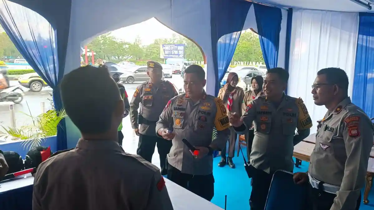 Wakapolresta Pontianak Cek Persiapan Pos Pam Lebaran di Bundaran Untan