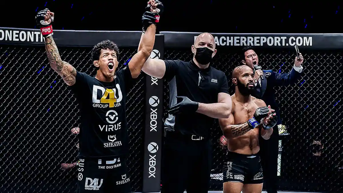 Adriano Moraes Pertahankan Gelar Juara Dunia ONE Flyweight, Menang KO atas Demetrious Johnson