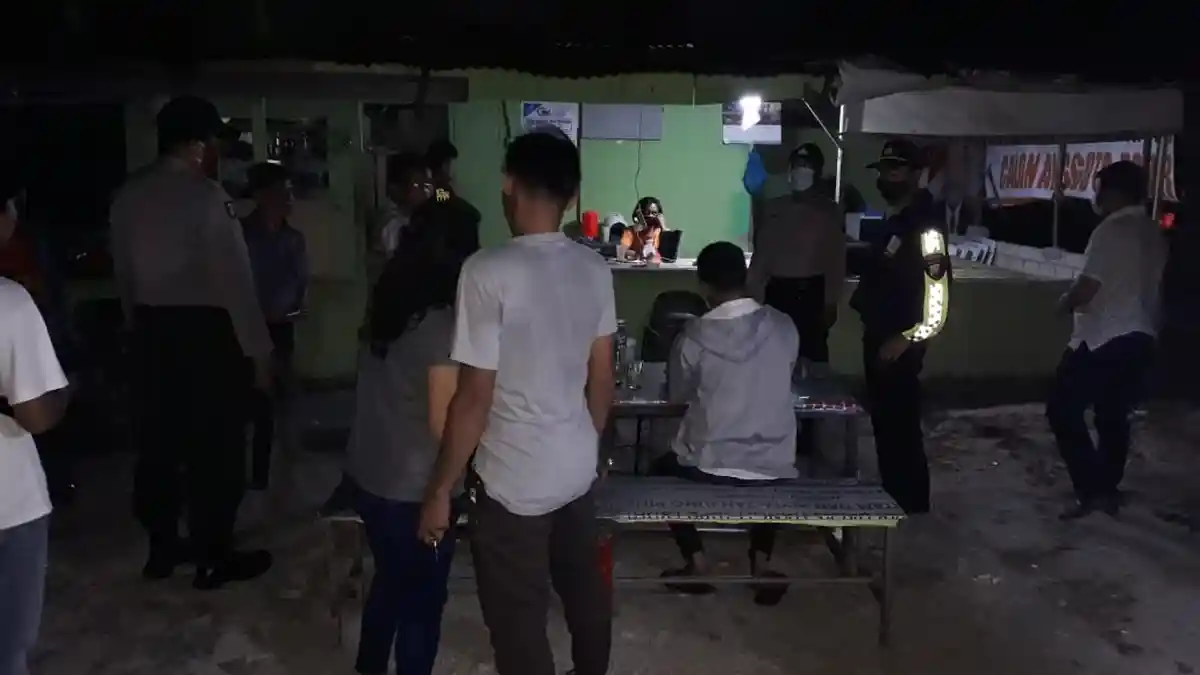 Abaikan Pembatasan Jarak saat Pandemi Corona, 3 Sopir Angkot Dibawa ke Mapolsek Batuaji