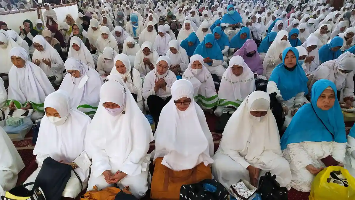 Puskes Haji Minta Jemaah Lansia Tak Paksakan Ibadah di Luar Ruangan