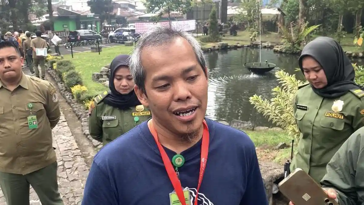 Kebakaran di Alun-alun Suryakencana Gunung Gede Pangrango Diduga Ulah Manusia