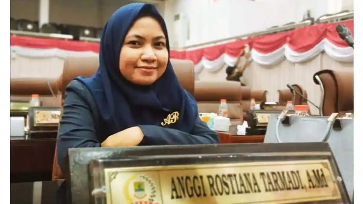 Anggi Rostiana Tarmidi Minta Pemkab Karawang Sediakan Obat PMK dan Vitamin Ternak Secara Gratis