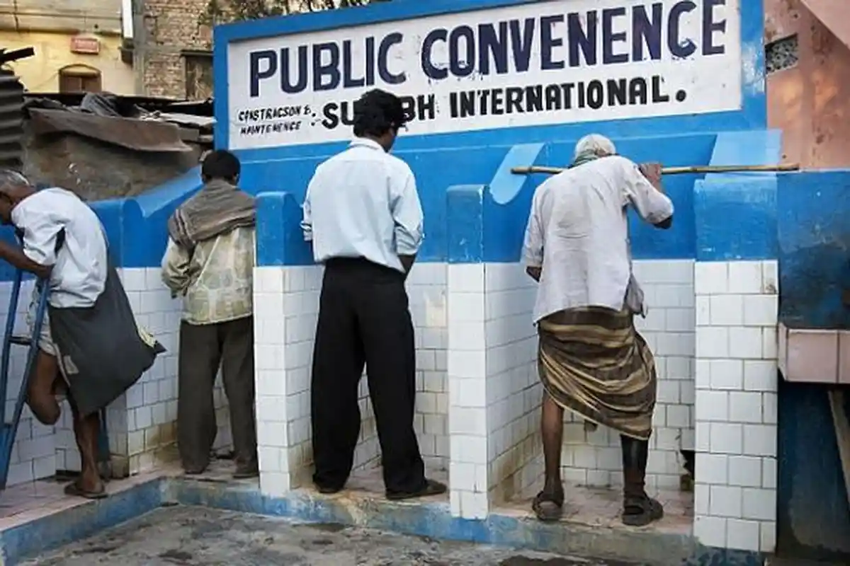 Kota di India Ini Malah Bayar Warga agar Gunakan Toilet Umum
