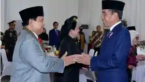 20240703_Prabowo_Jokowi_kondisi-kesehatan-Prabowo-usai-operasi-jadi-sorotan-media-asing.jpg