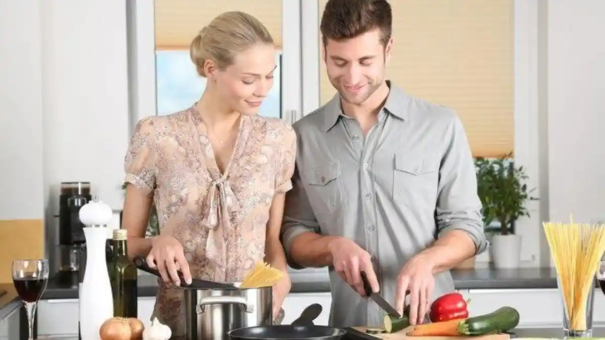 7 Arti Mimpi Masak Pertanda Buruk atau Baik?