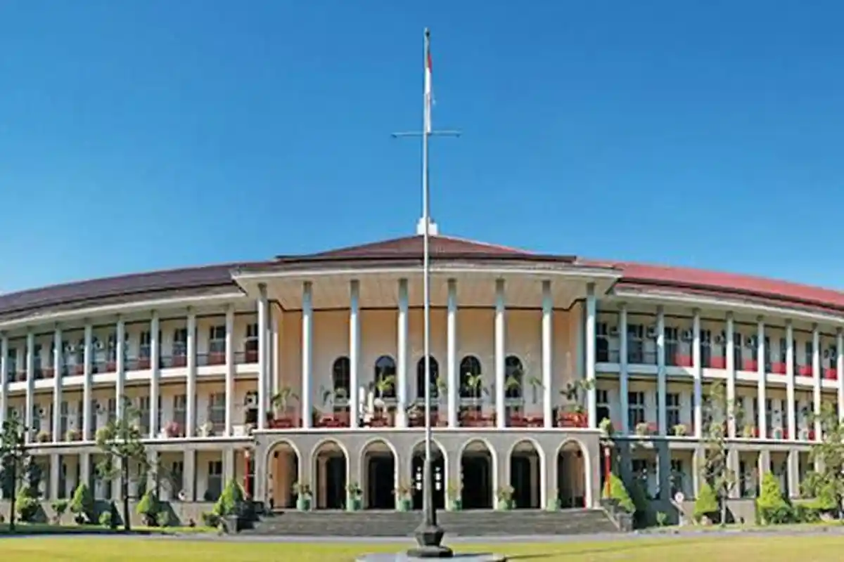 Catat, Begini Prosedur Pendaftaran Seleksi Penerimaan Mahasiswa Baru SV UGM Jalur Nilai UTUL