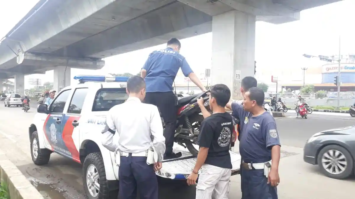 Pengendara Motor yang Terlindas Truk di Sholeh Iskandar Ternyata Petugas RSUD Kota Bogor