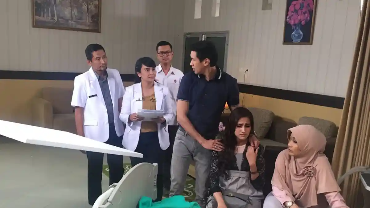 Syuting Perdana Film Assalamu Alaikum Calon Imam di Makassar, Gubernur SYL Main