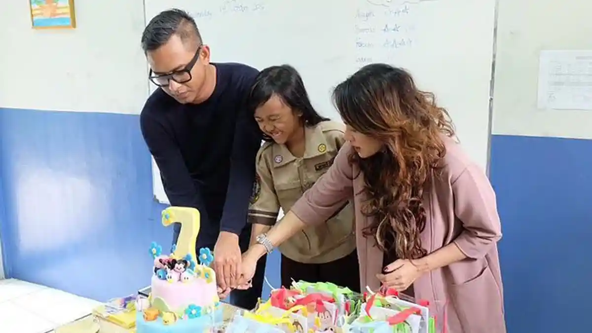 Masayu Anastasia dan Lembu Kompak Rayakan Ulang Tahun Sang Anak