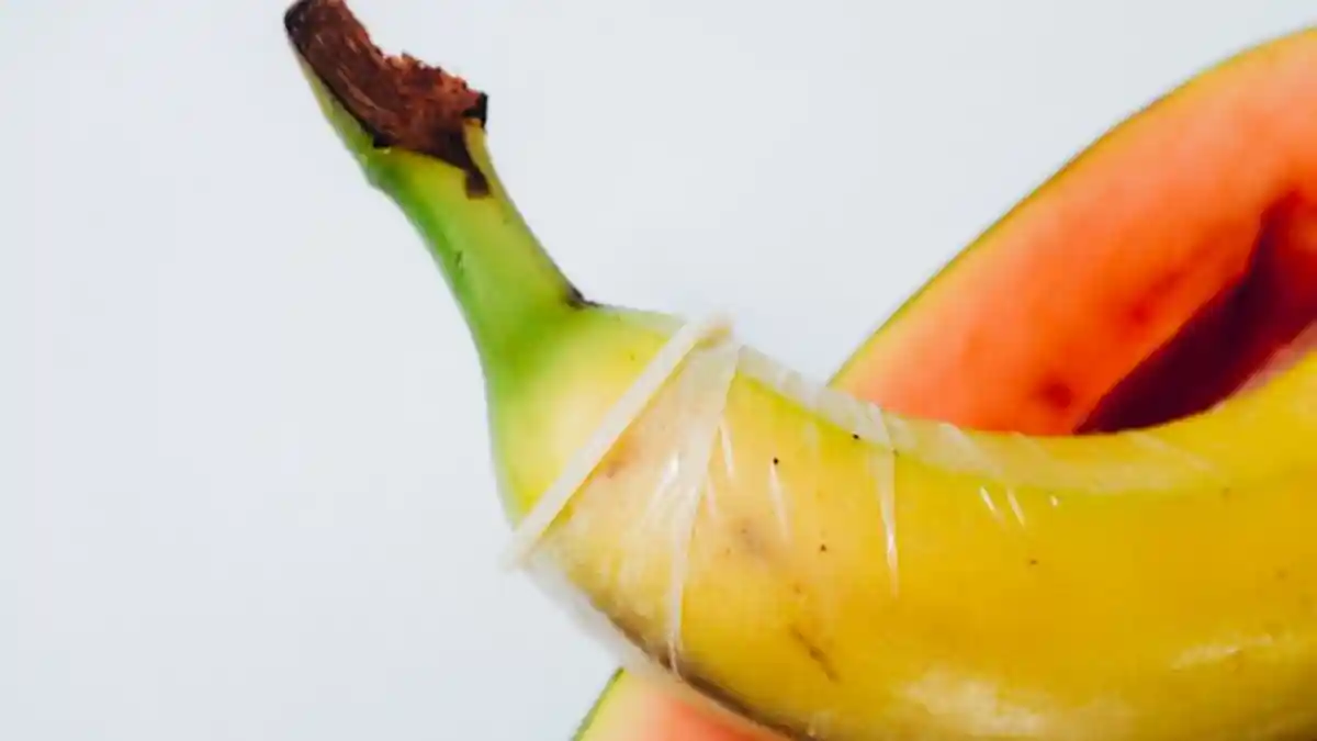 Tak Usah Khawatir, Penis Bengkok Sama Sekali tidak Terkait dengan Kanker