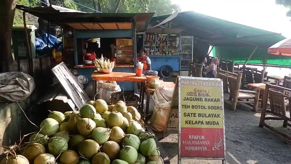 Kisah Jagung Bakar yang Melegenda di Batu Layar