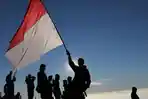 BENDERA-MERAH-PUTIH-9834asdfjbsdkg.jpg