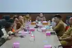Keberadaan Angkutan Batu Bara Jadi Polemik, M Syukur Audiensi Bersama Forum Kota Bangko